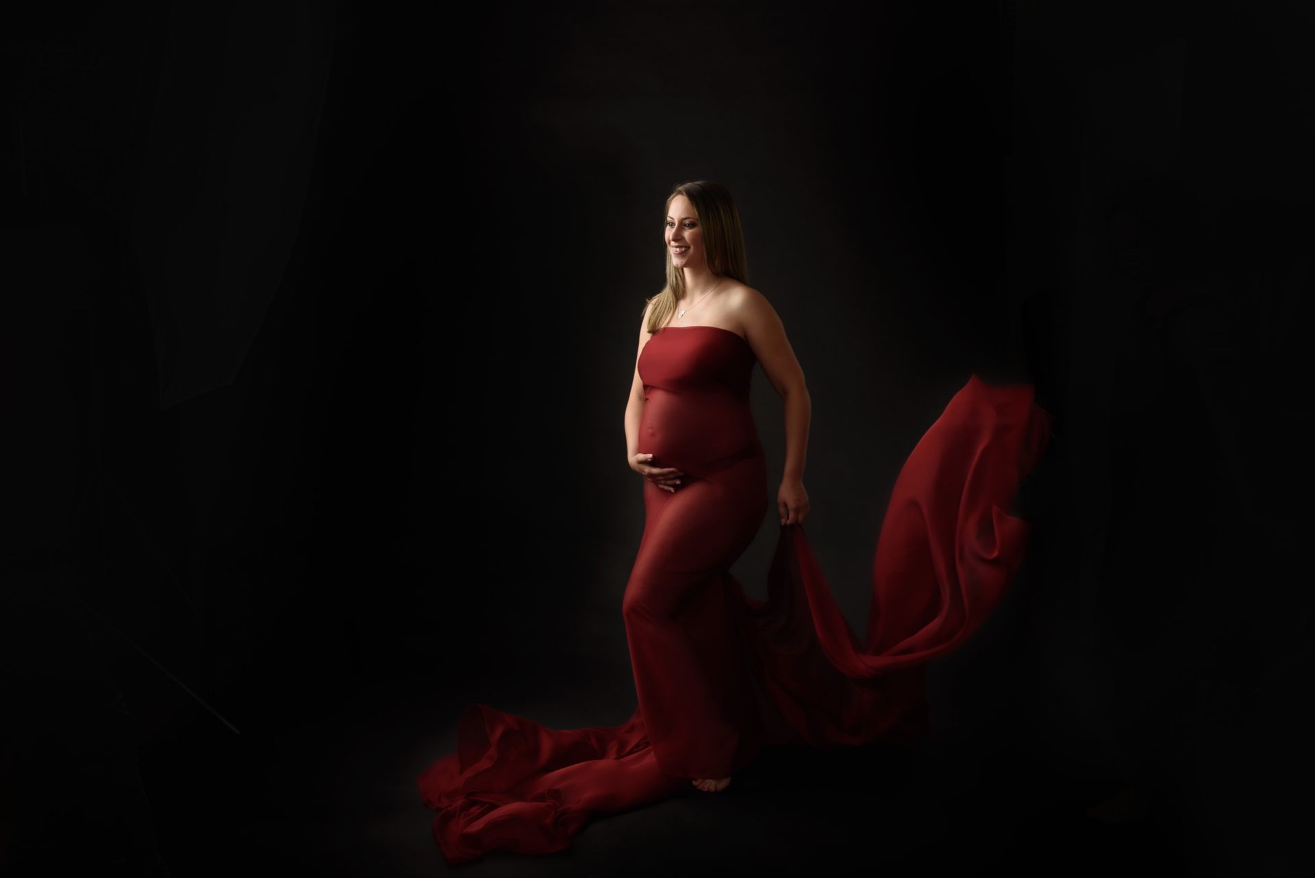 Foto Encanto de amar, o momento de sentir, tocar antes do encontro olhos nos olhos - Imagem 5